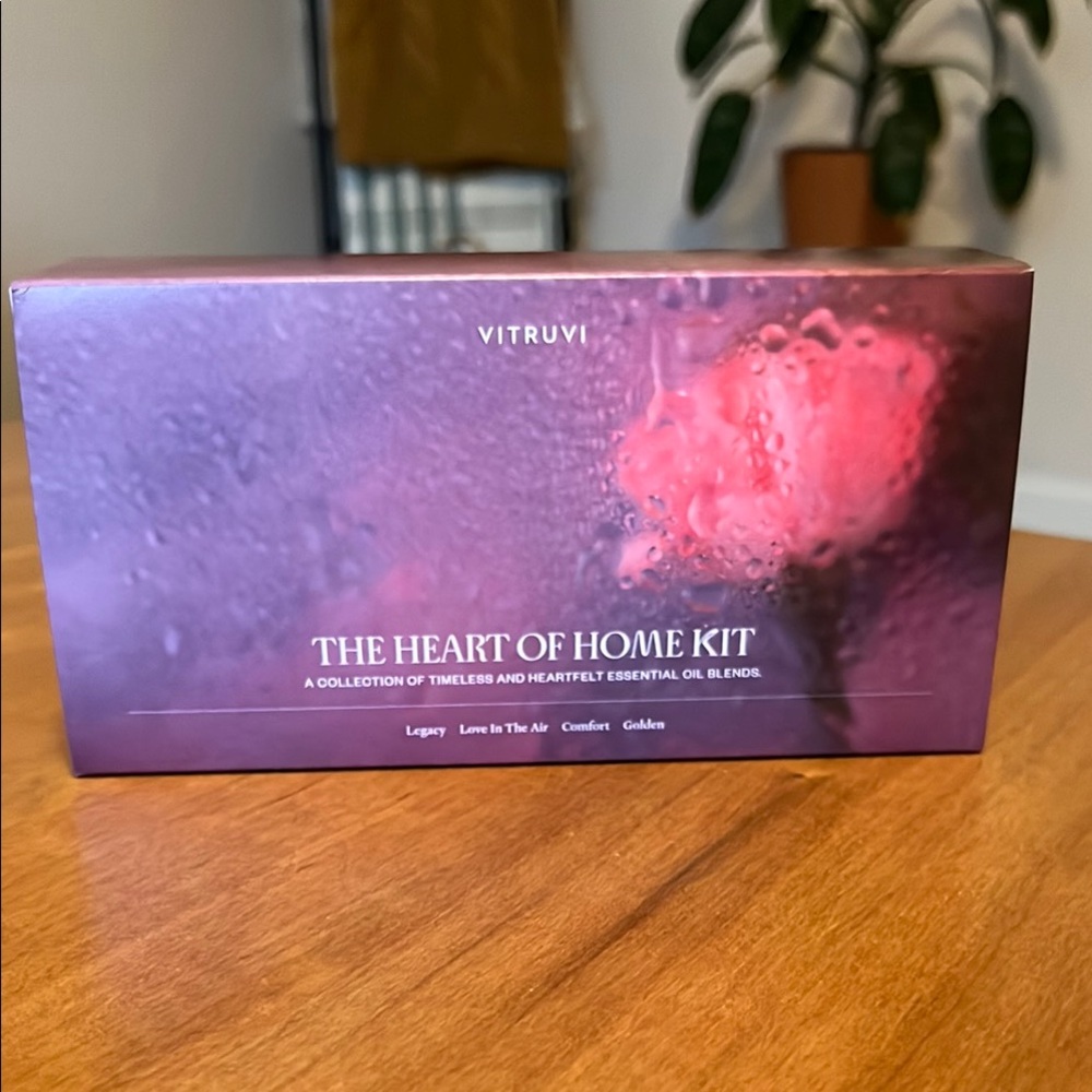 Vitruvi The Heart of Home Kit Essential Oil Blends